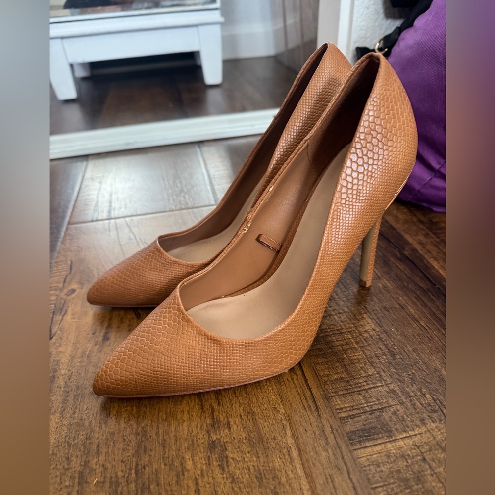 Aldo pumps